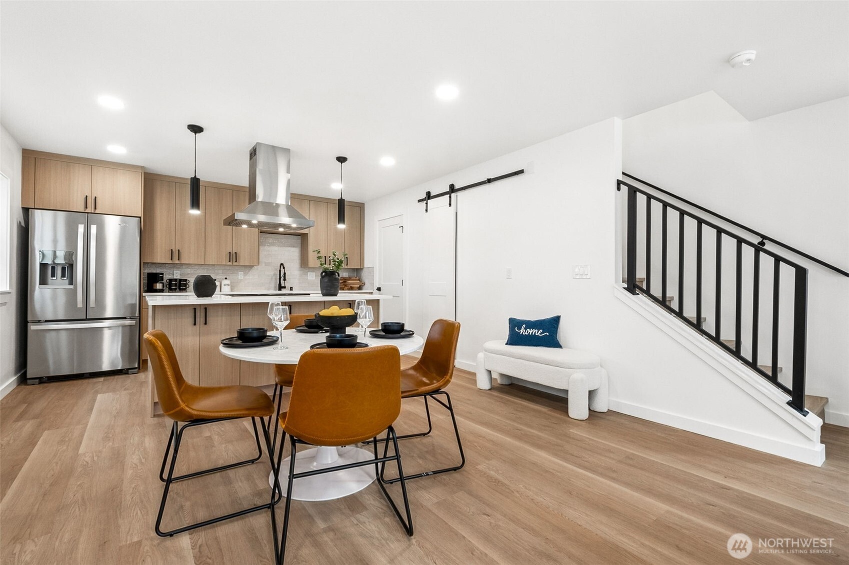 4004 Courtland Place S, Seattle, WA 98118, photo 5 of 20