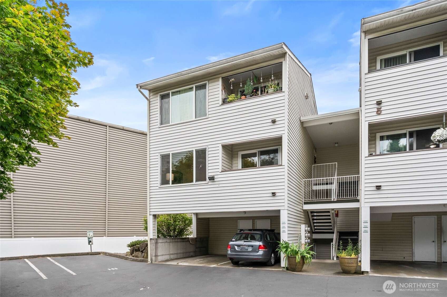 20301 19th Avenue NE #511