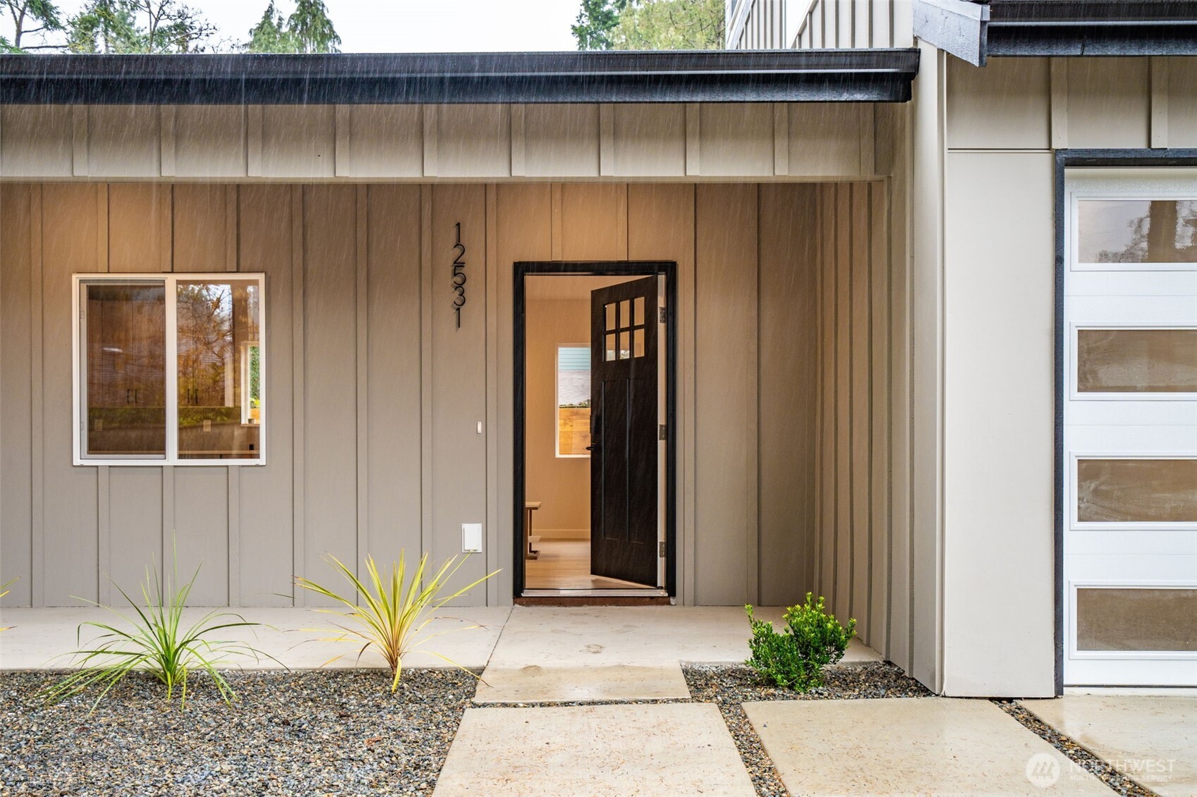 12531 25th Avenue NE #A, Seattle, WA 98125, photo 4 of 21