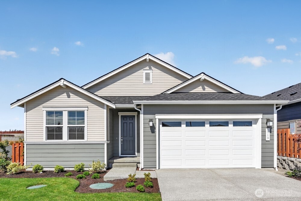 2719 Bowthorpe Street SE, Lacey, WA 98513, photo 2 of 2