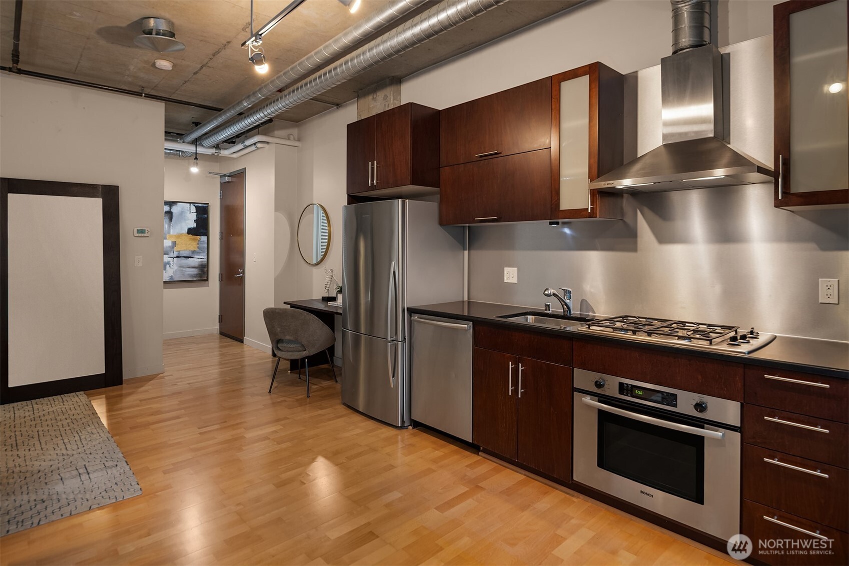 2720 3rd Avenue #505, Seattle, WA 98121, photo 4 of 25