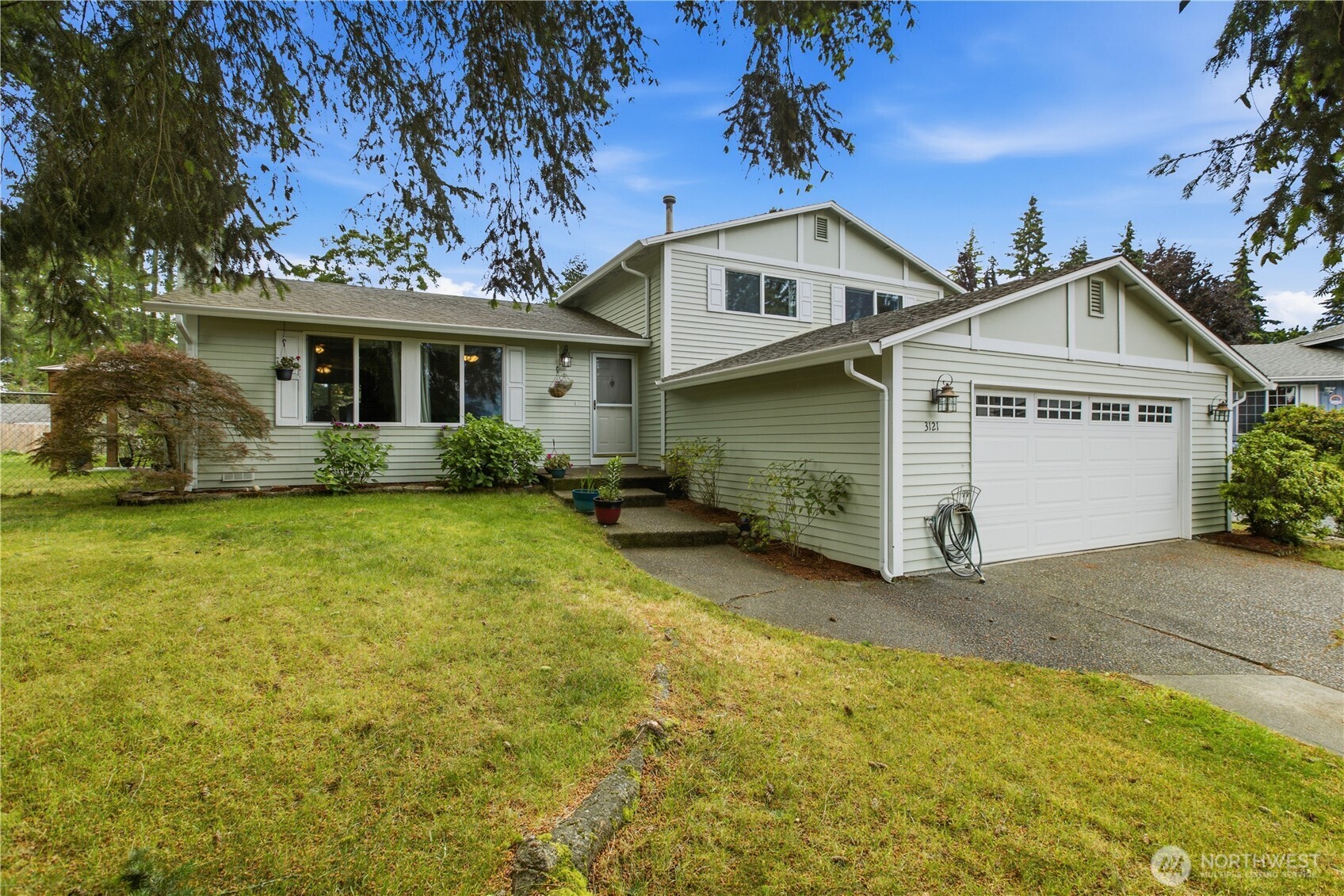 3121 SW 313th Place