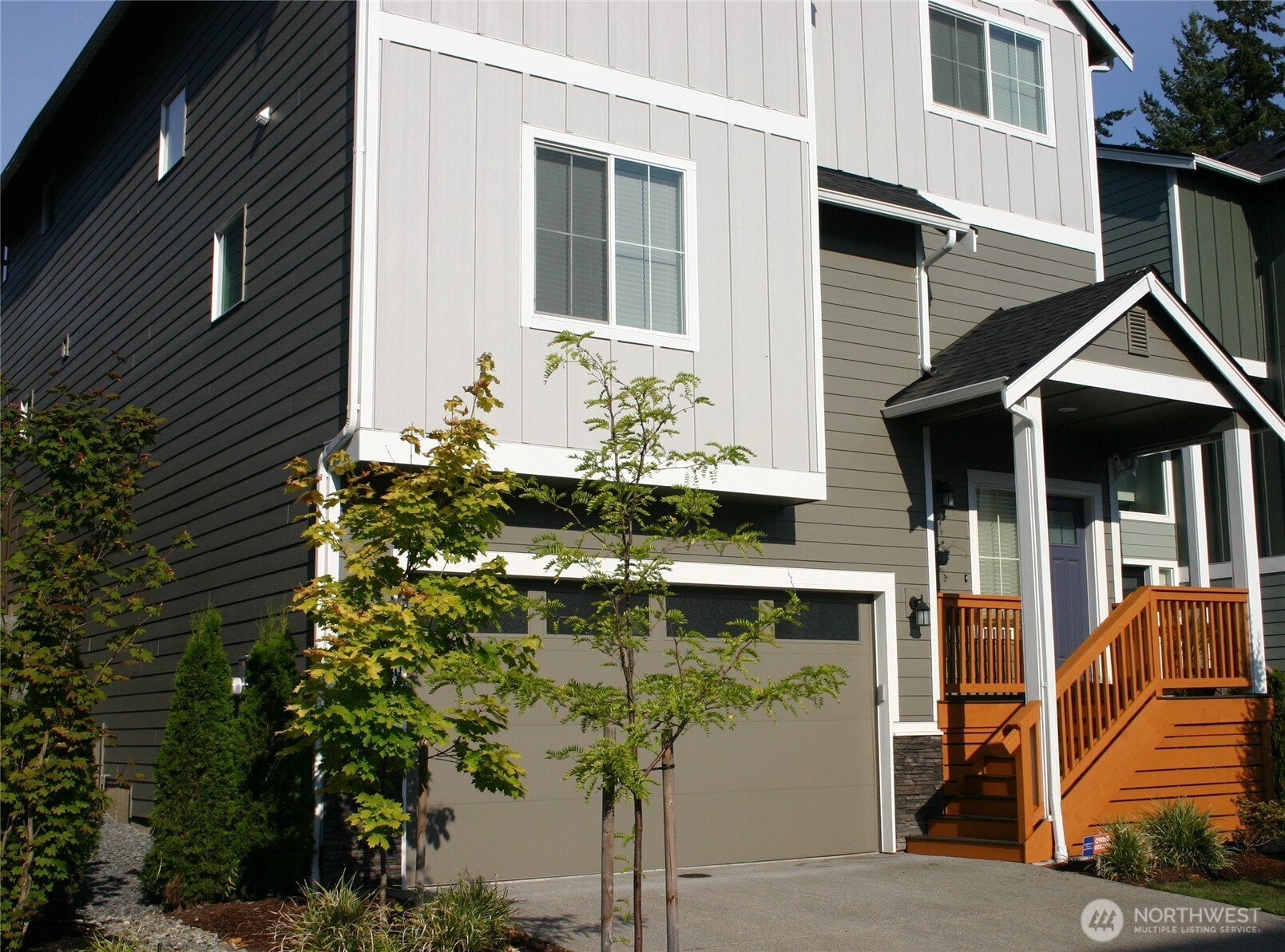 12104 126th Avenue Ct E, Puyallup, WA 98374, photo 2 of 3