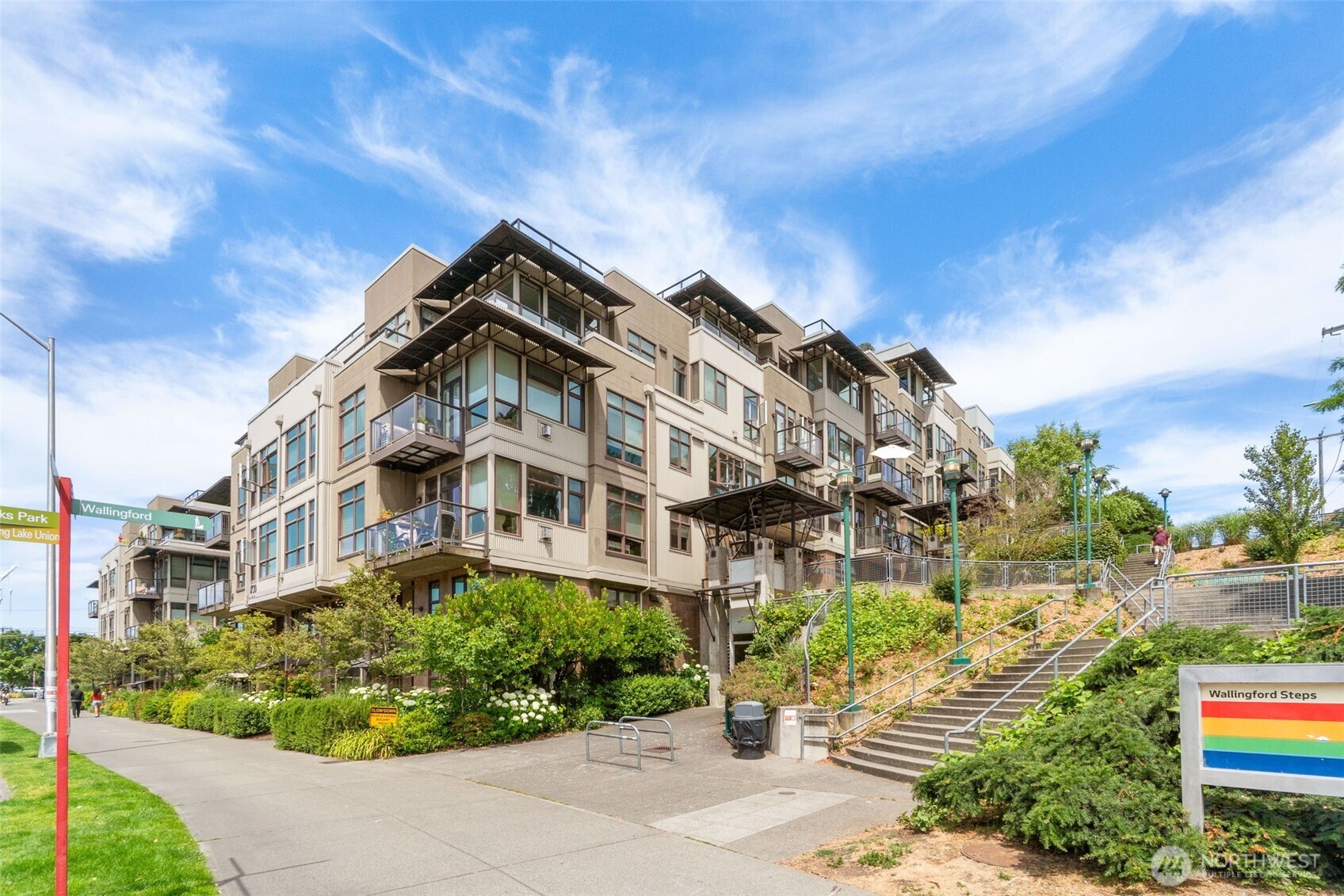 1700 N Northlake Way #105, Seattle, WA 98103, photo 5 of 34