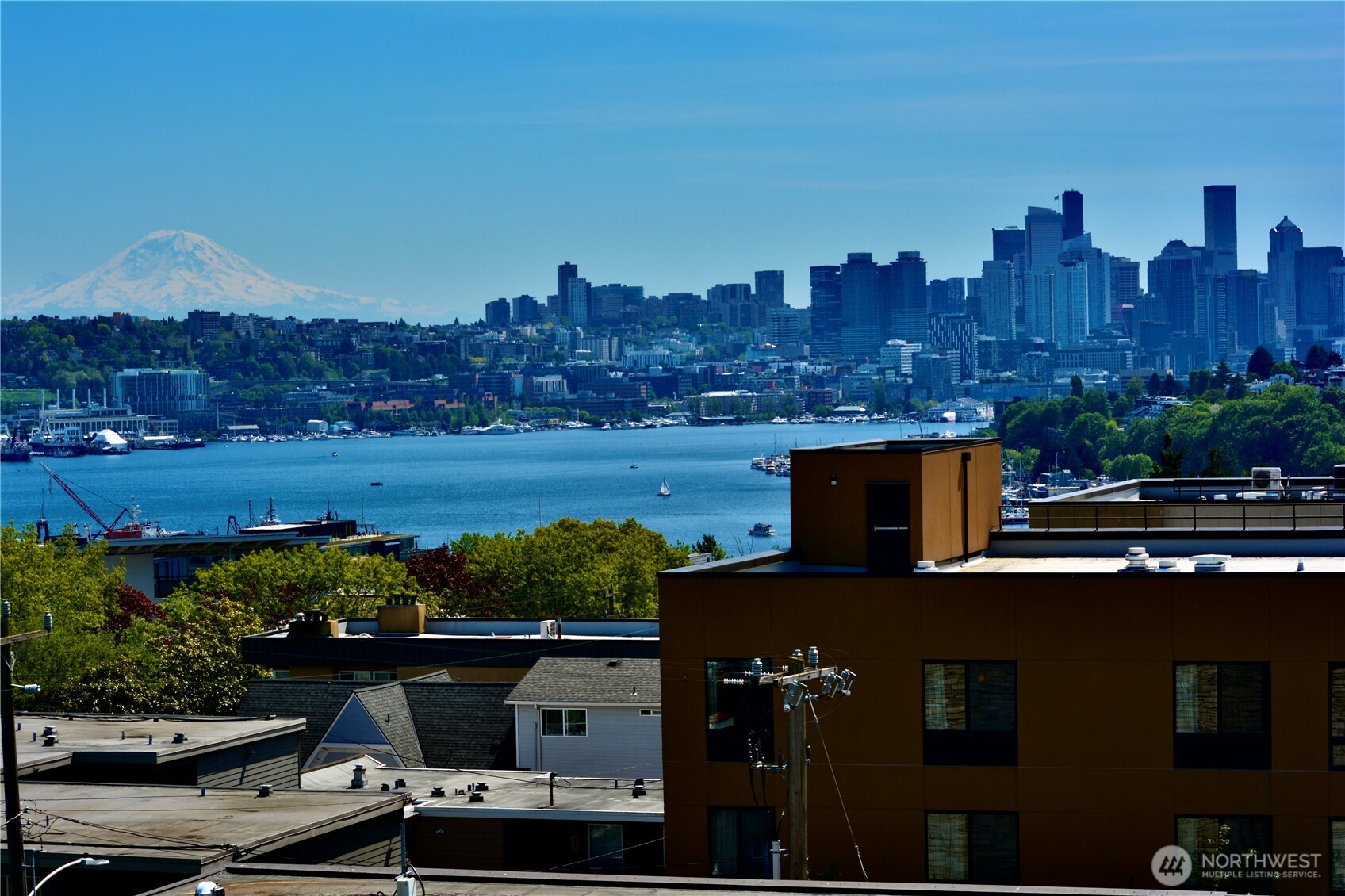 4020 Aurora Avenue N #304, Seattle, WA 98103, photo 3 of 31