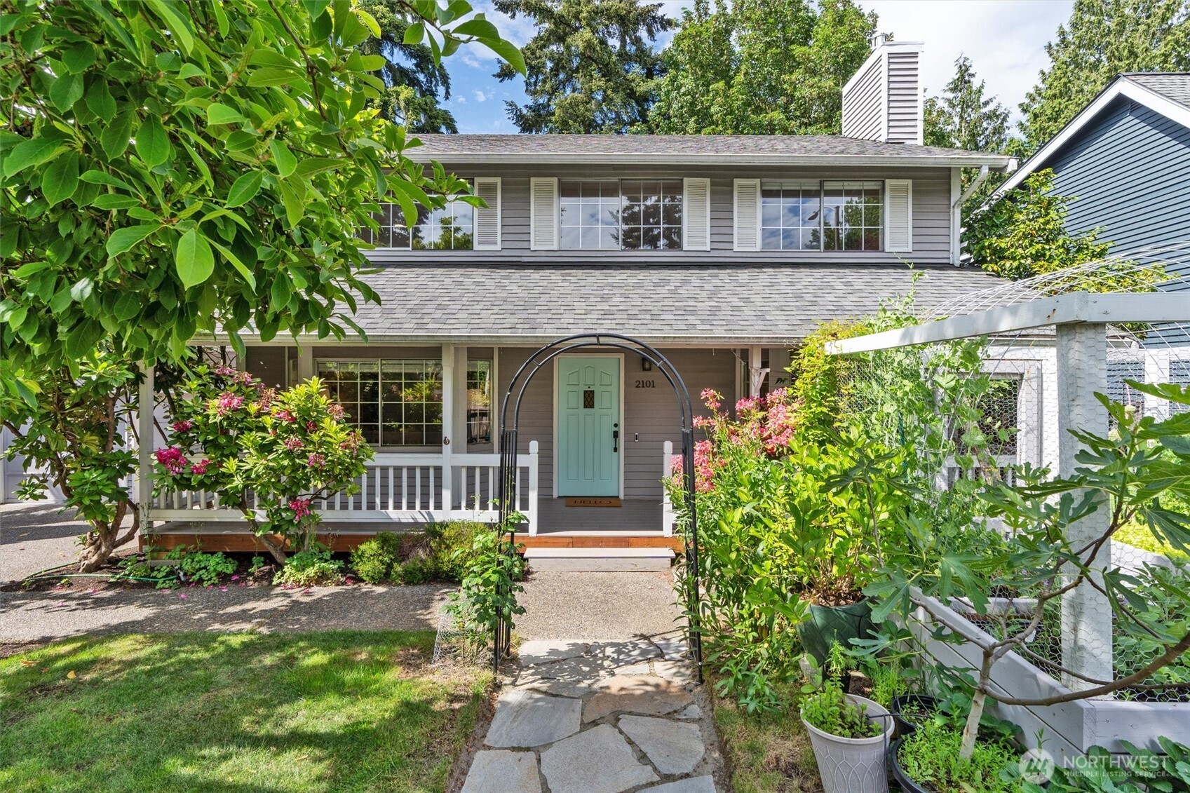 2101 233rd Street SE