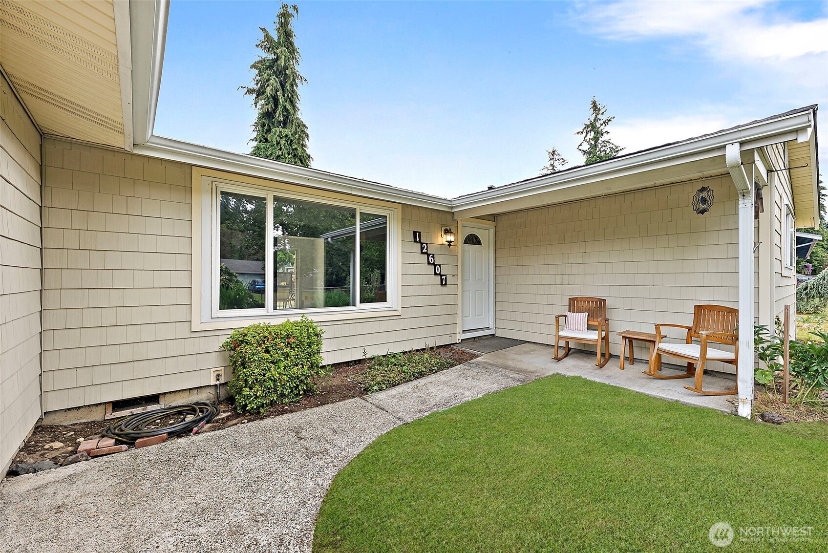 12607 136th Street E, Puyallup, WA 98374, photo 2 of 2