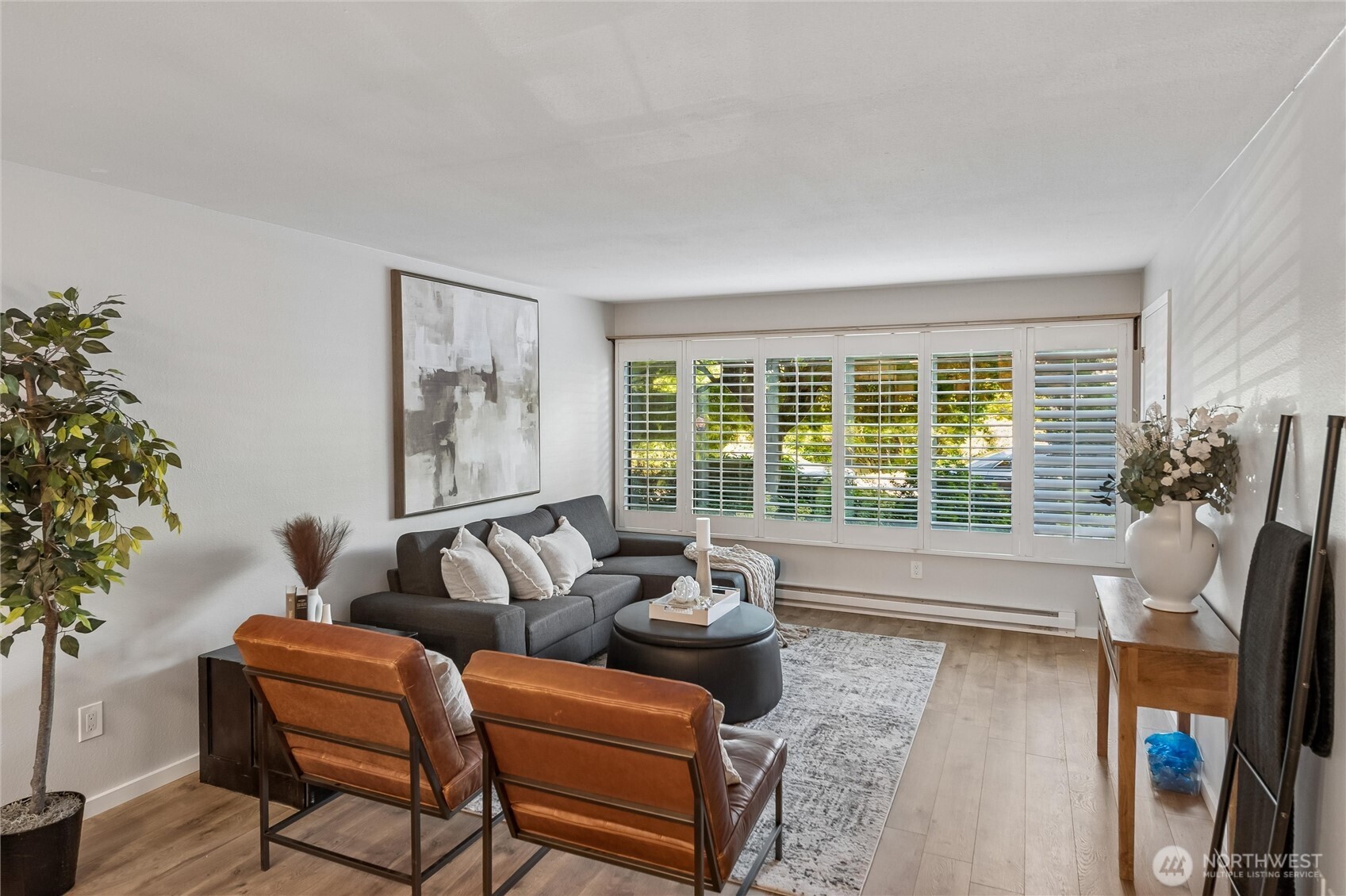 3661 24th Place W #107, Seattle, WA 98199, photo 3 of 24
