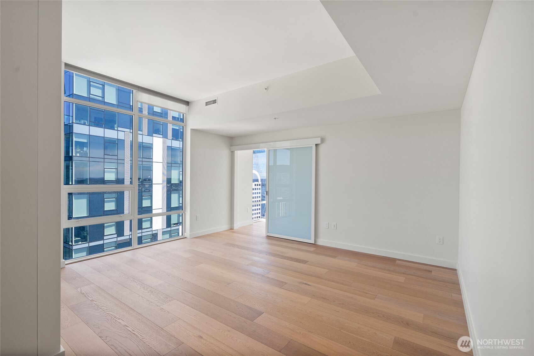 121 Stewart Street #3302, Seattle, WA 98101, photo 3 of 30