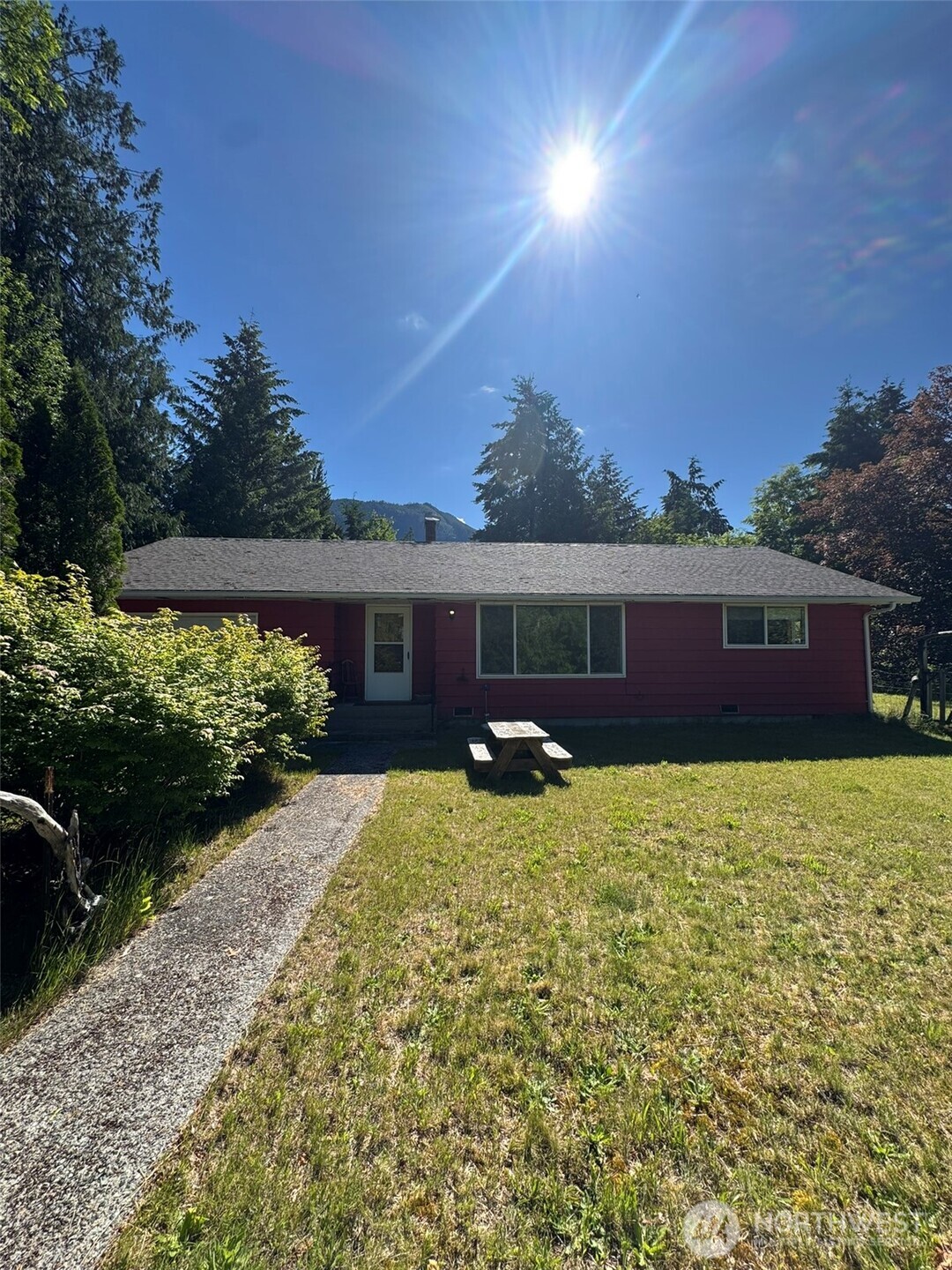 660 Commercial Avenue, Darrington, WA 98241, photo 2 of 2