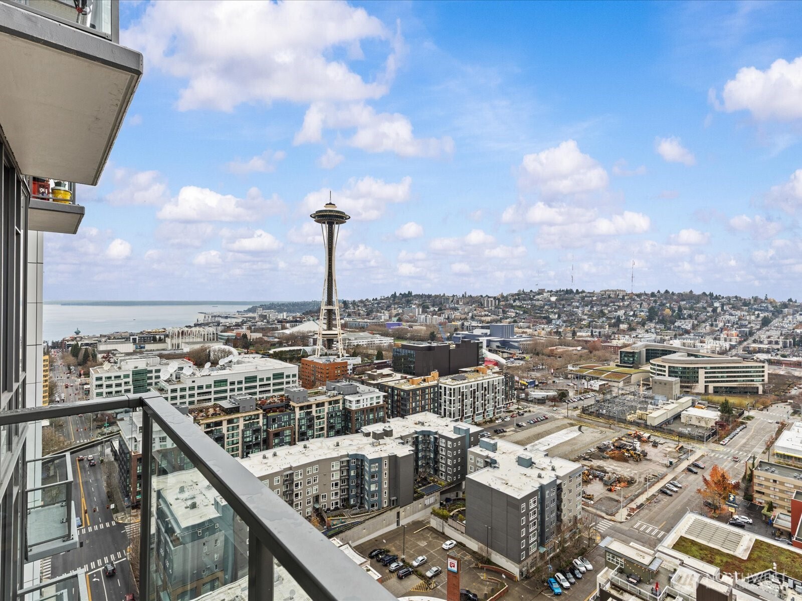 2510 6th Avenue #2410, Seattle, WA 98121, photo 5 of 29