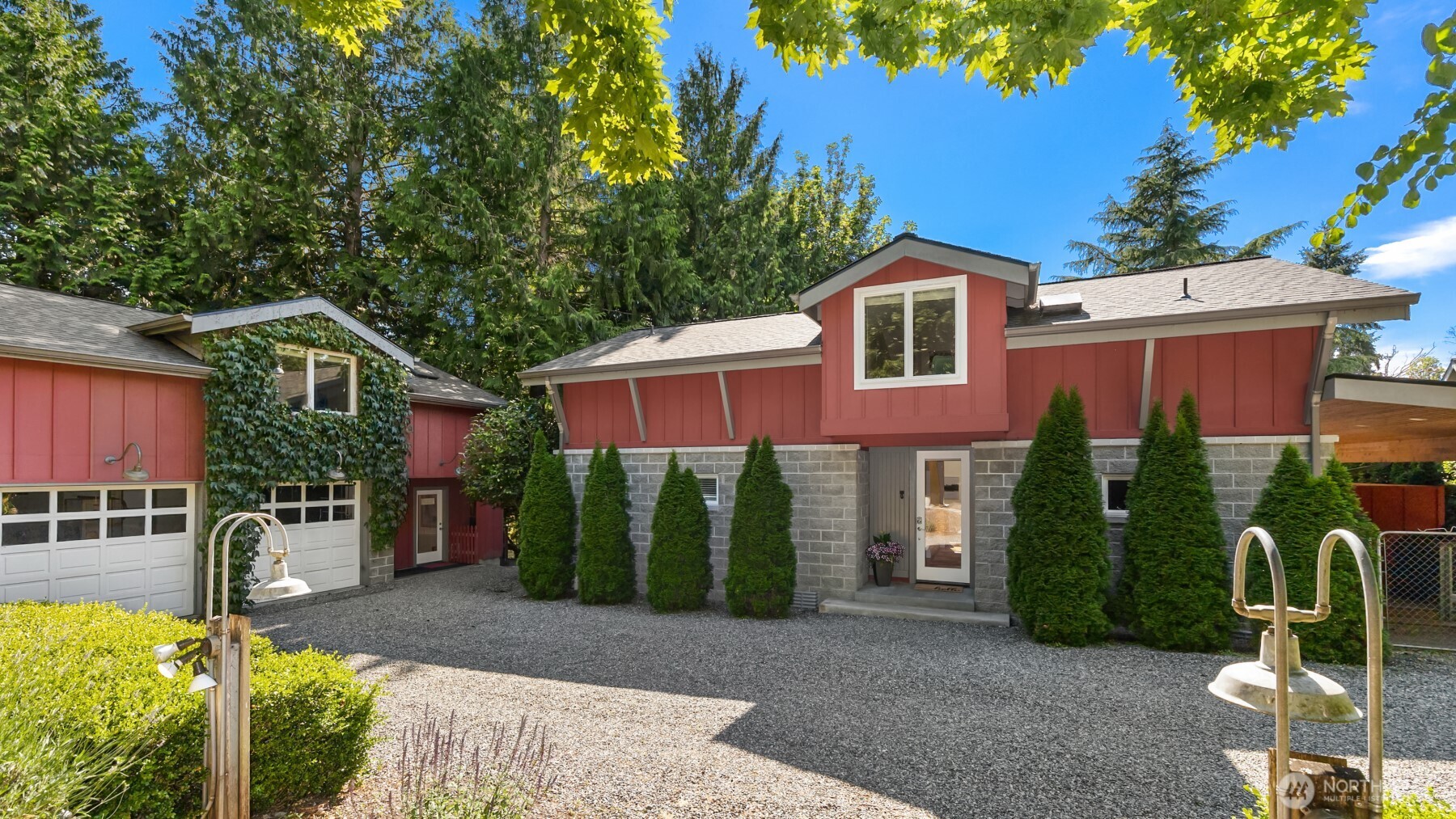 6575 NE Honeysuckle Lane, Bainbridge Island, WA 98110, photo 3 of 3