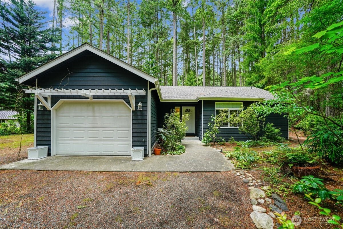 10002 Edgewood Drive