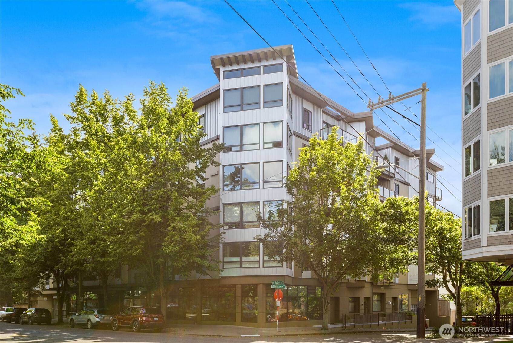5001 California Avenue SW #504