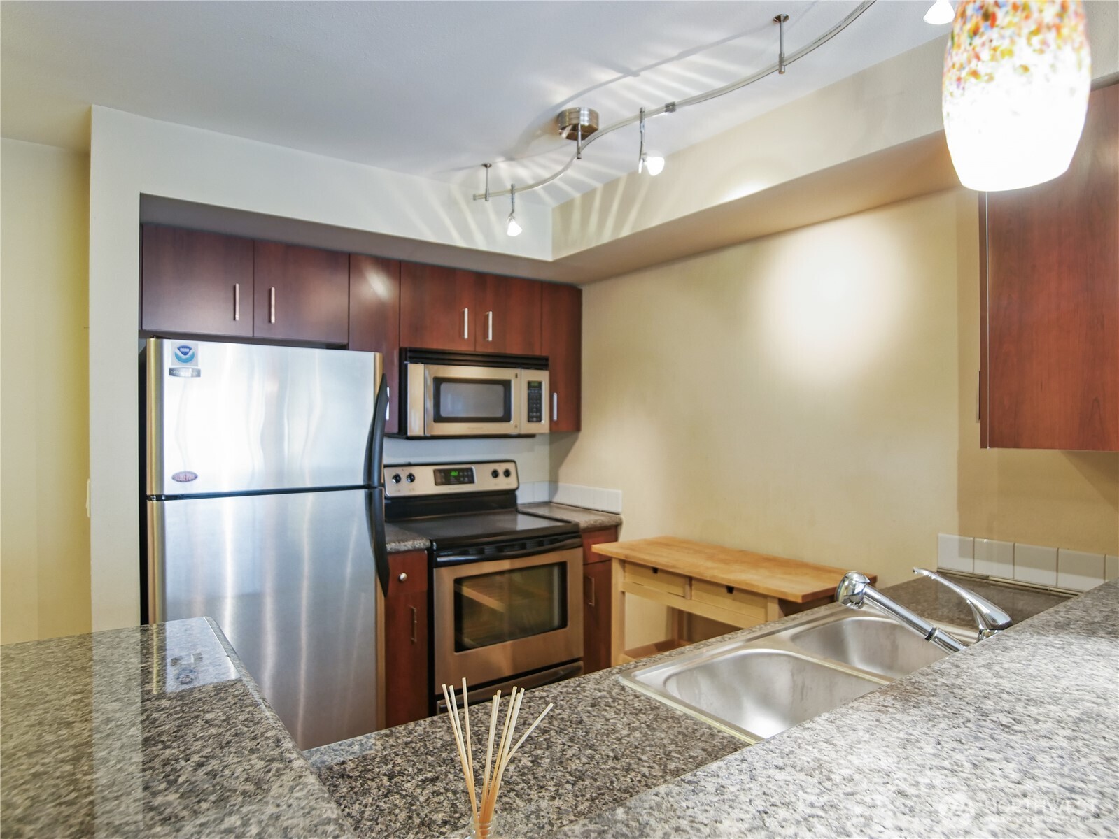 108 5th Avenue S #504, Seattle, WA 98105, photo 2 of 29