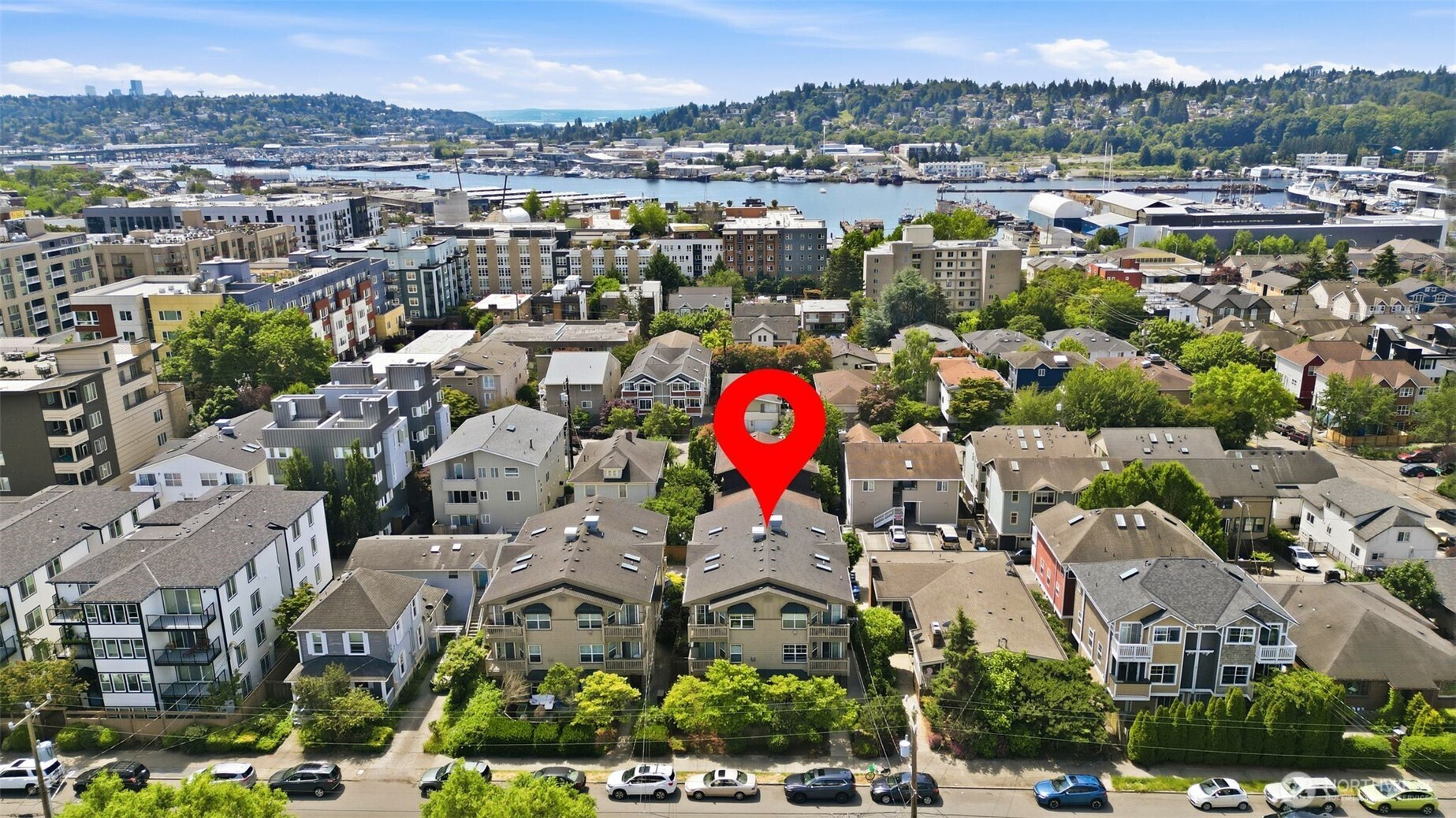 2433 NW 59th Street #202, Seattle, WA 98107, photo 2 of 34