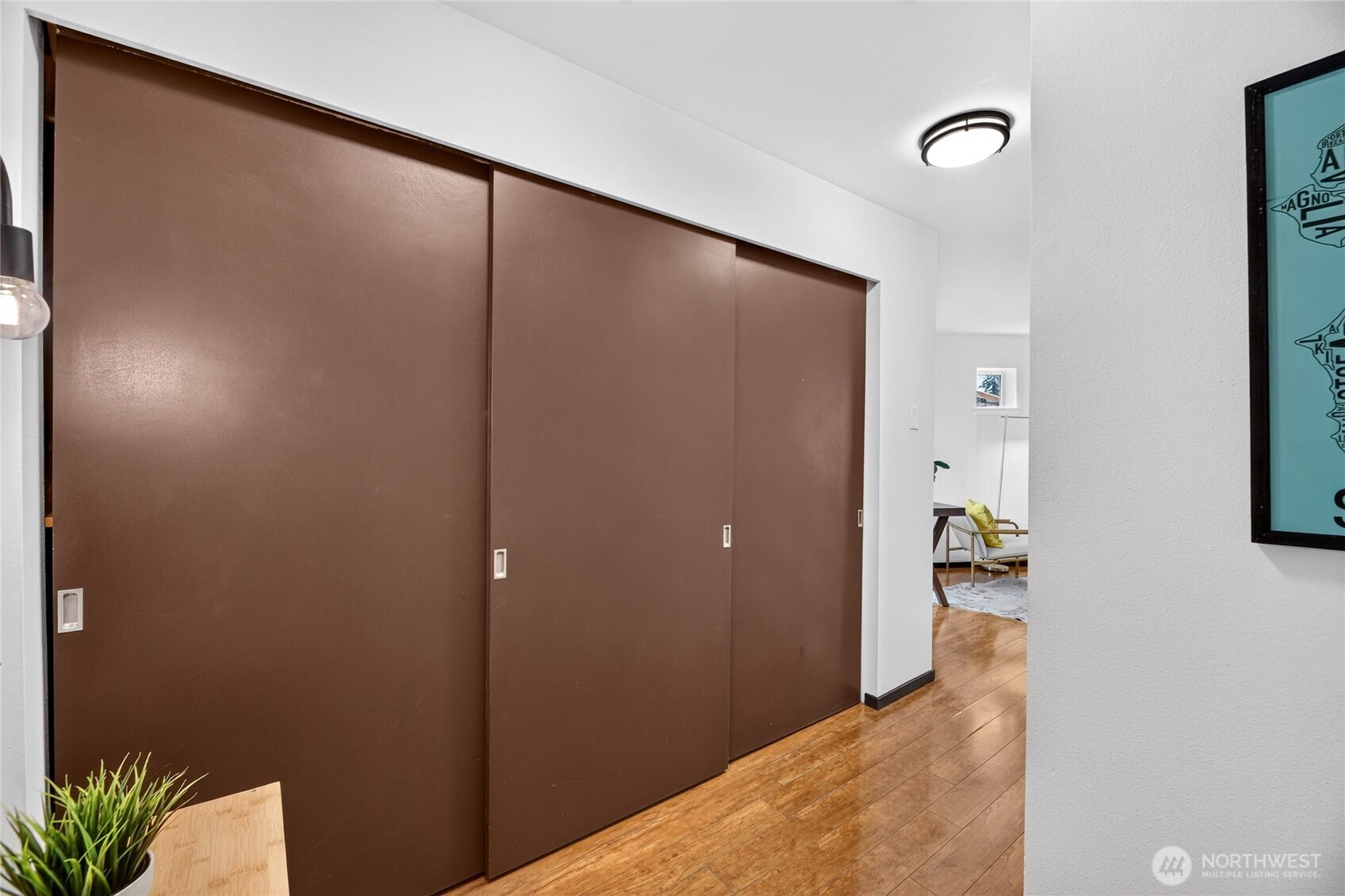 4020 Aurora Avenue N #305, Seattle, WA 98103, photo 5 of 31