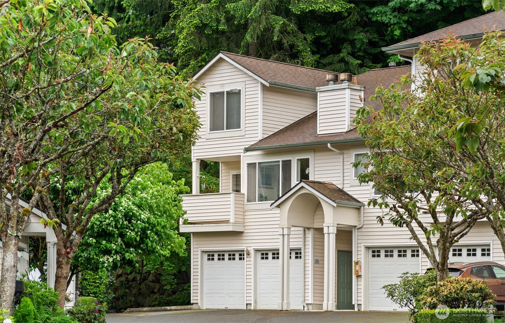 8828 238th St SW #D1, Edmonds, WA 98026, photo 2 of 2