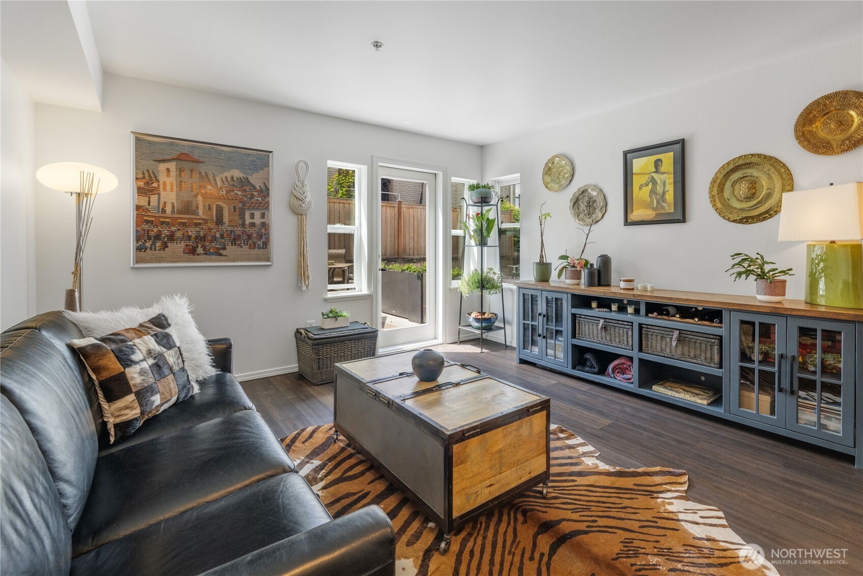 2901 S Jackson Street #304, Seattle, WA 98116, photo 5 of 32