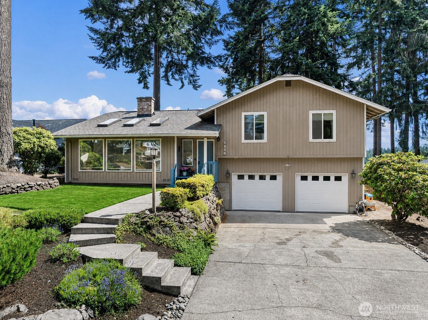 5916 51st Street Ct W