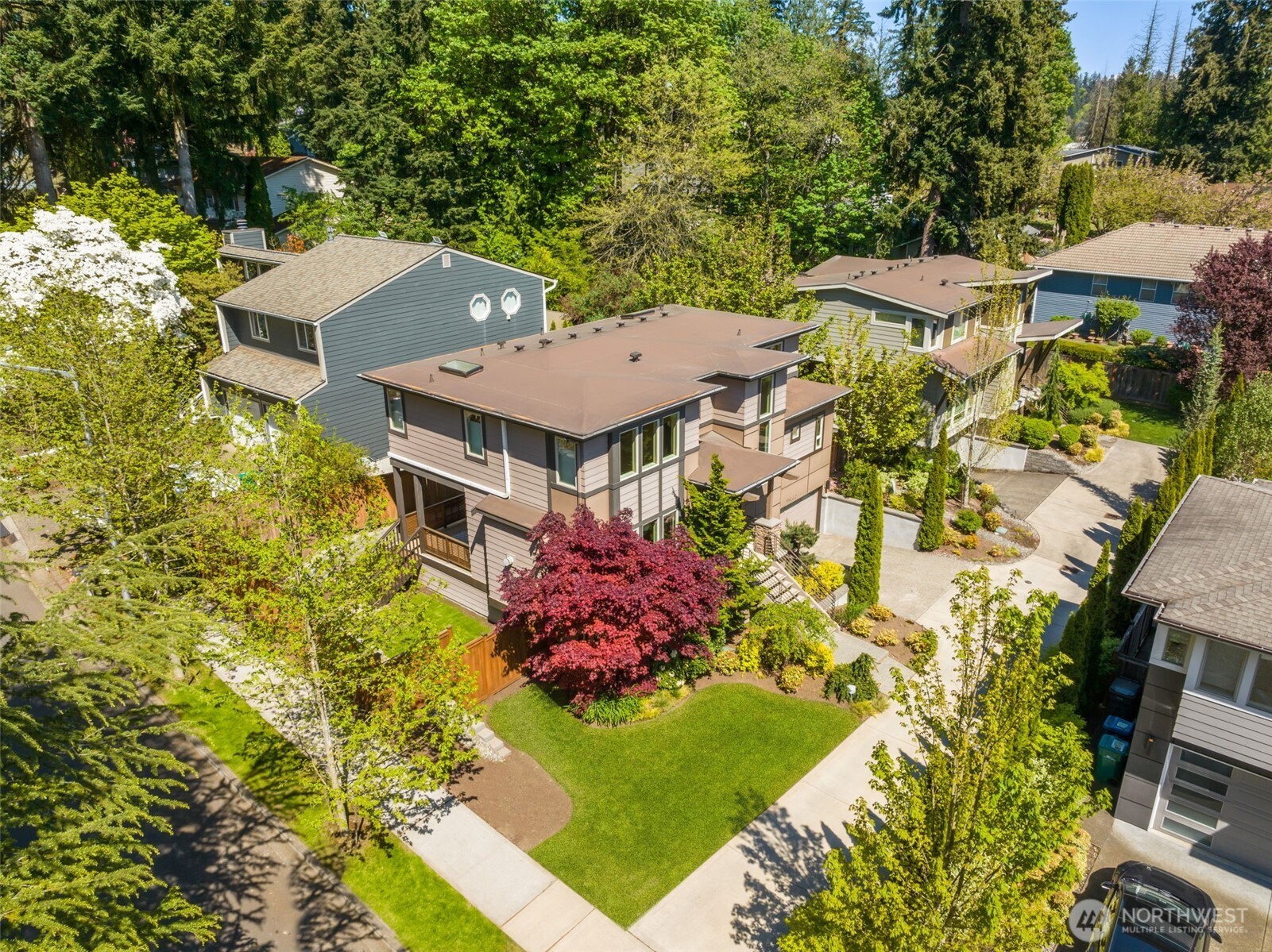 11222 116th Place NE #L4, Kirkland, WA 98033, photo 3 of 3