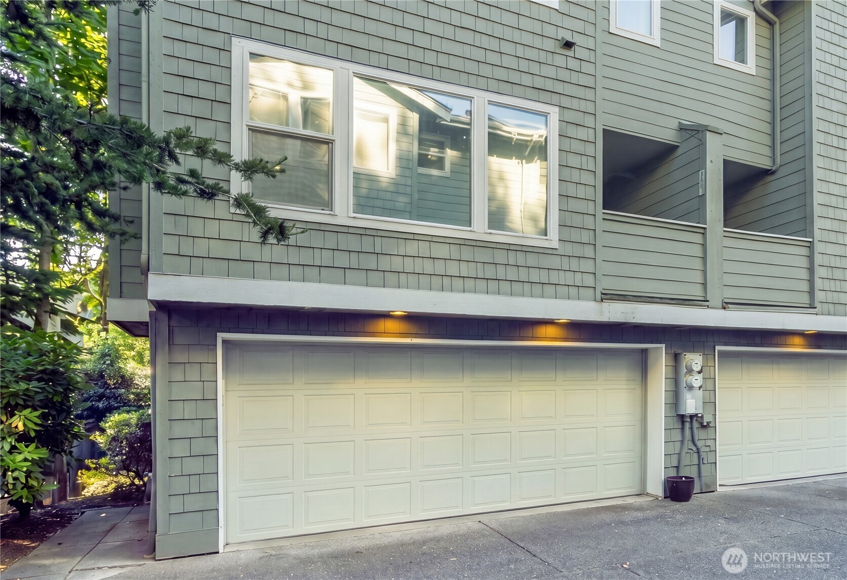 205 27th Avenue S #205, Seattle, WA 98144, photo 2 of 40