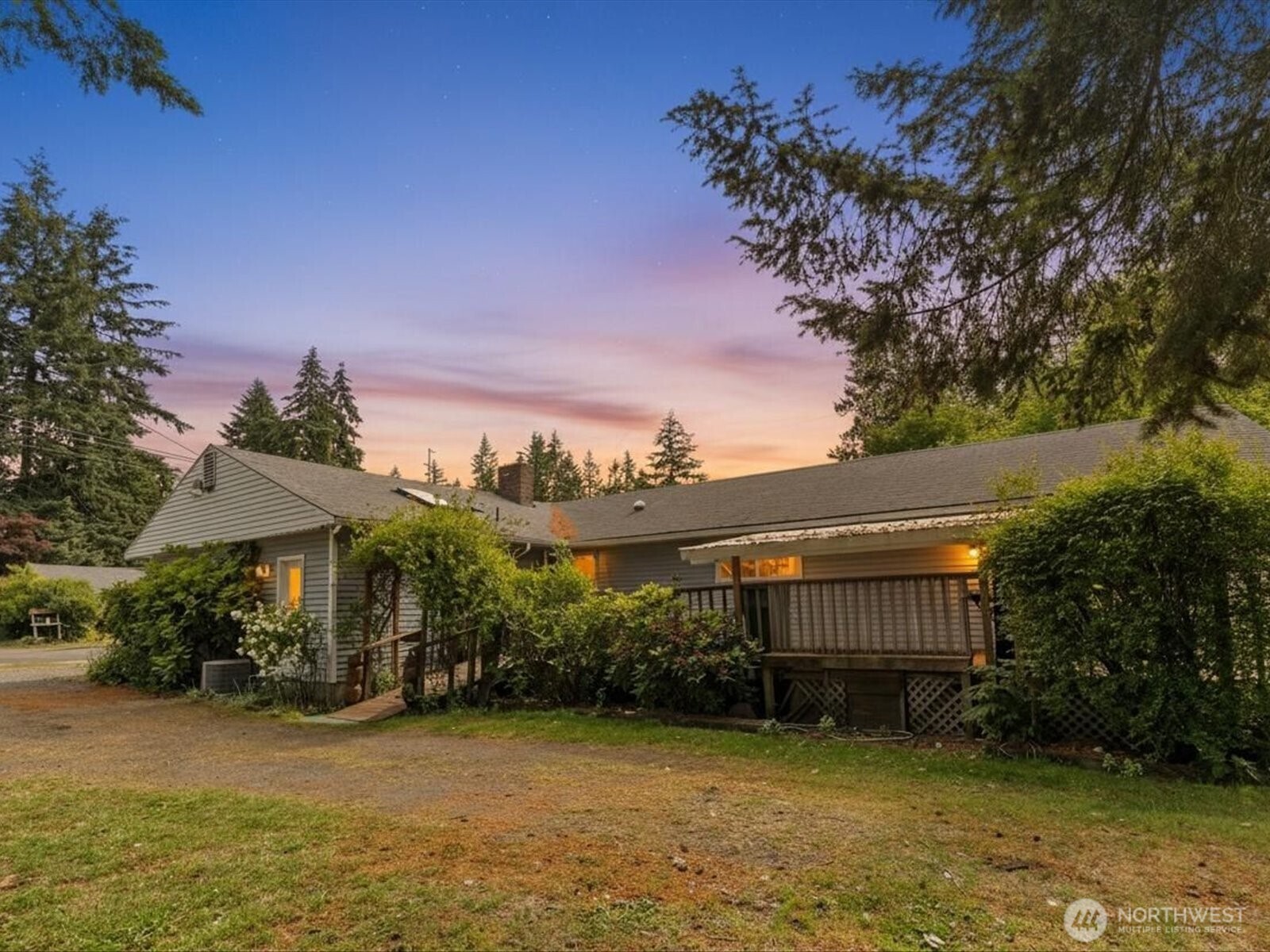 2345 N 130th Street, Seattle, WA 98133, photo 2 of 2