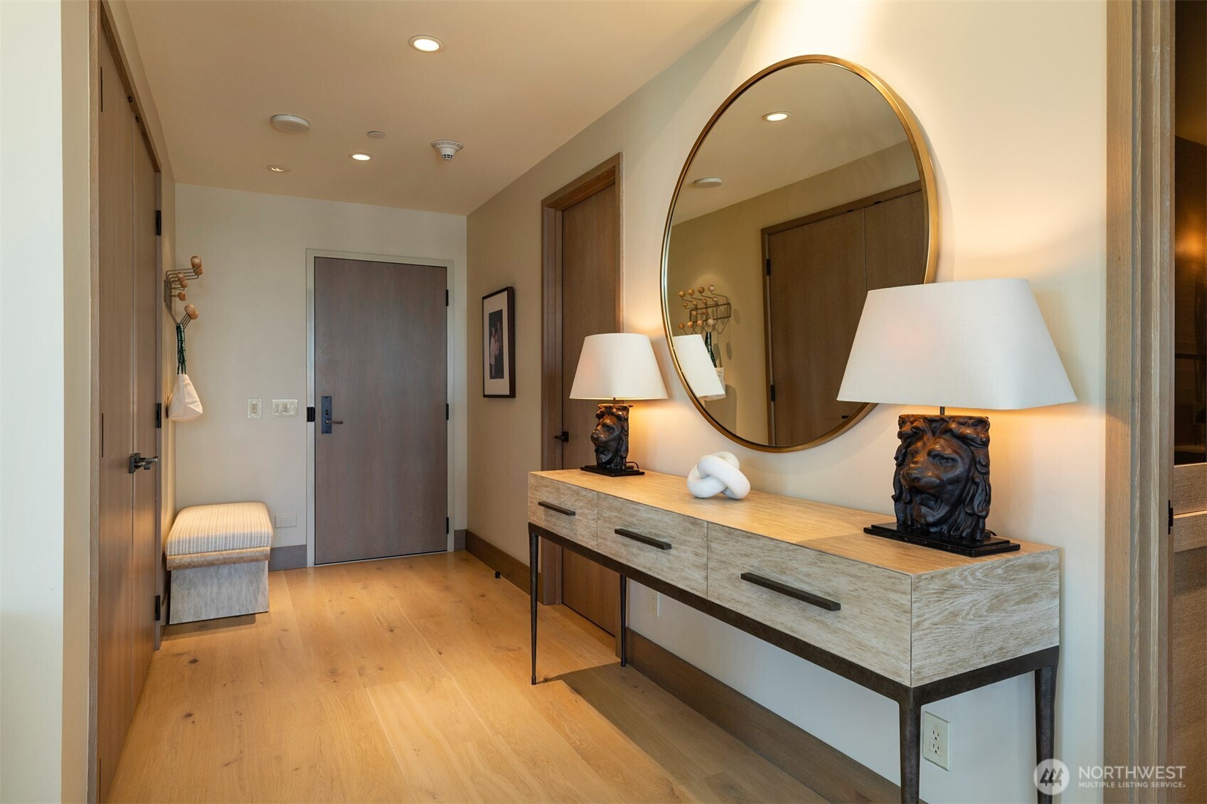 820 Blanchard Street #1905, Seattle, WA 98121, photo 3 of 40
