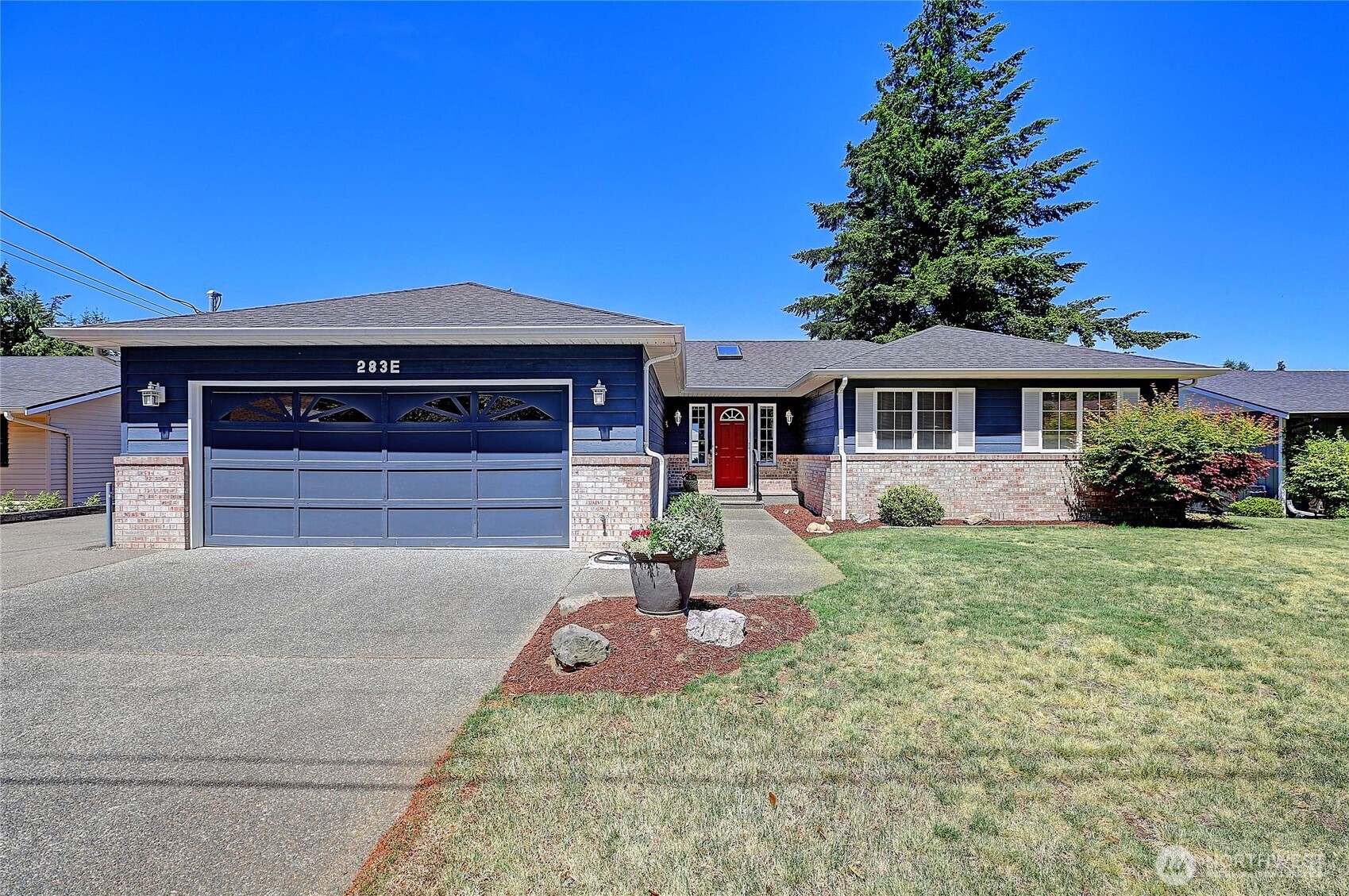 283 Meadow Drive, Camano Island, WA 98282, photo 2 of 2