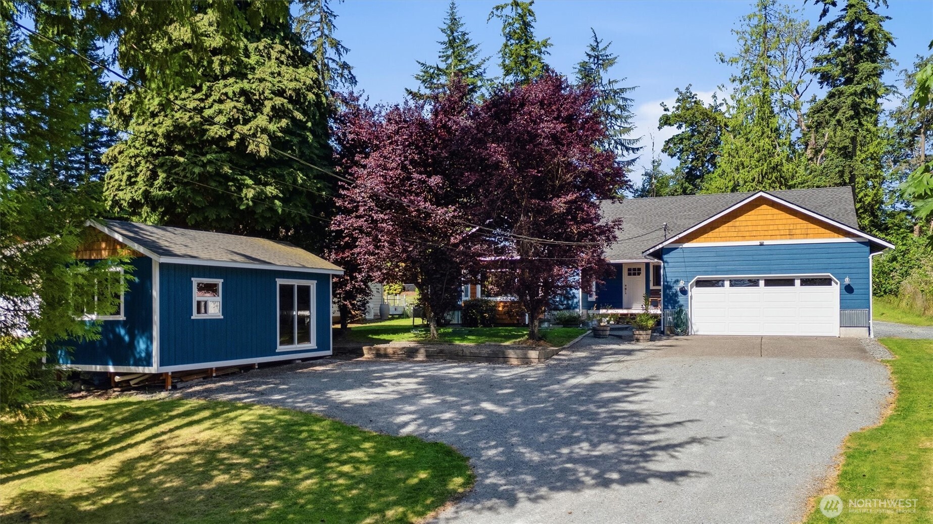 1586 Poplar Lane