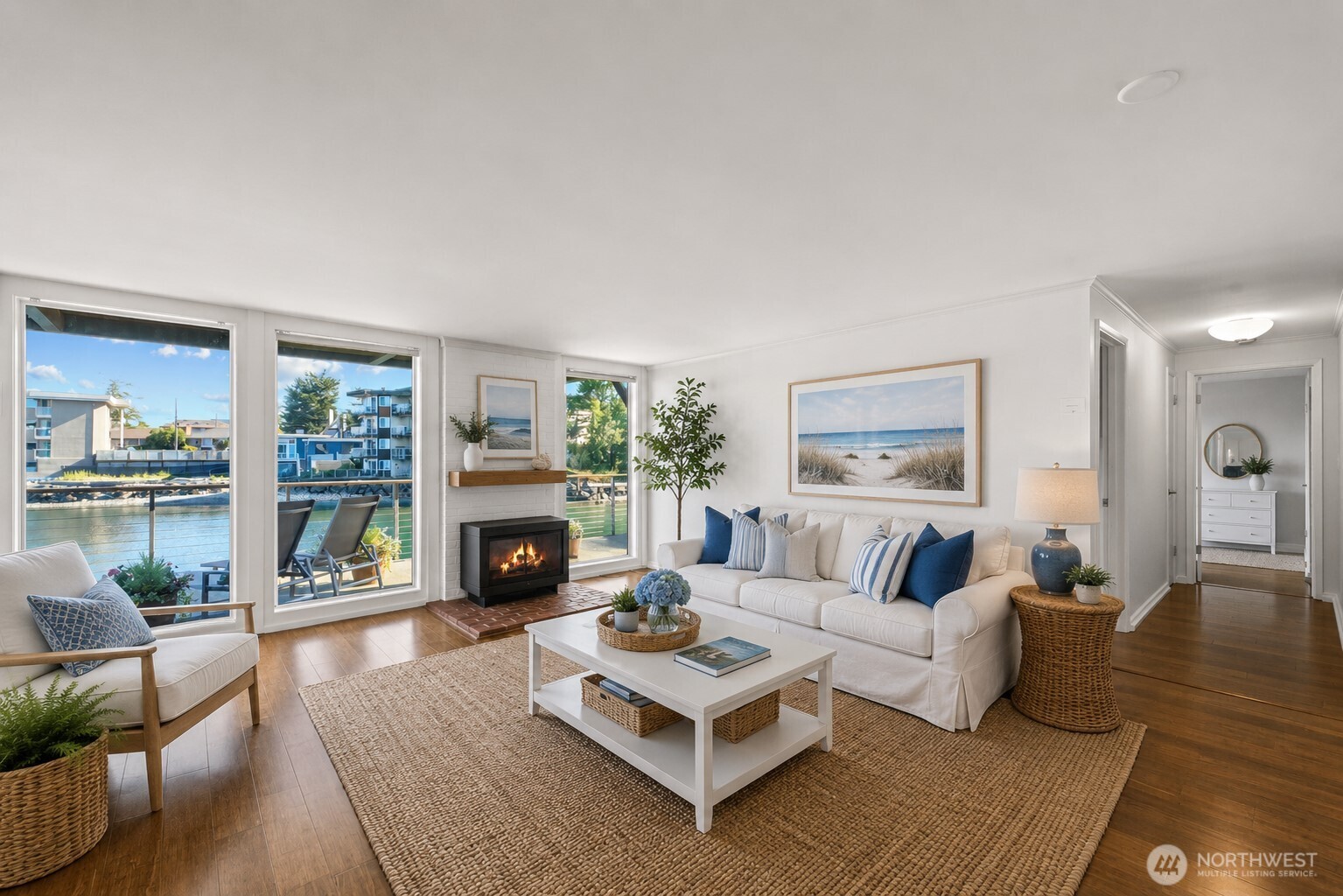 3717 Beach Drive SW #113, Seattle, WA 98116, photo 5 of 38