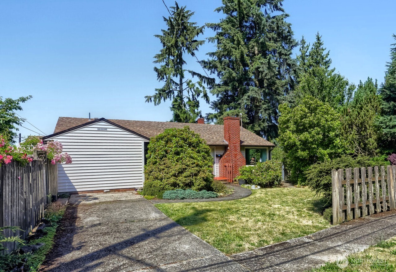 16719 3rd Avenue NE