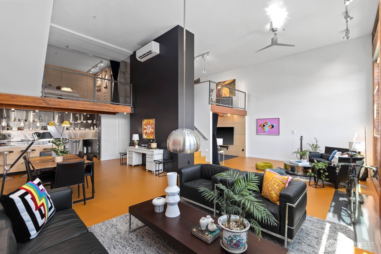 66 Bell Street #303