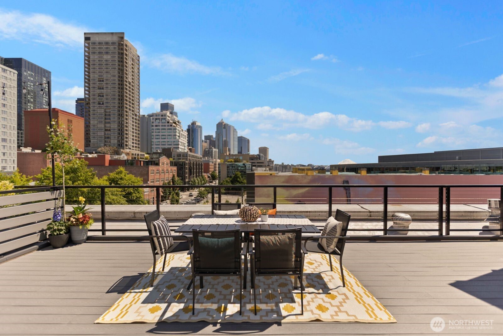 66 Bell Street #303, Seattle, WA 98121, photo 2 of 2