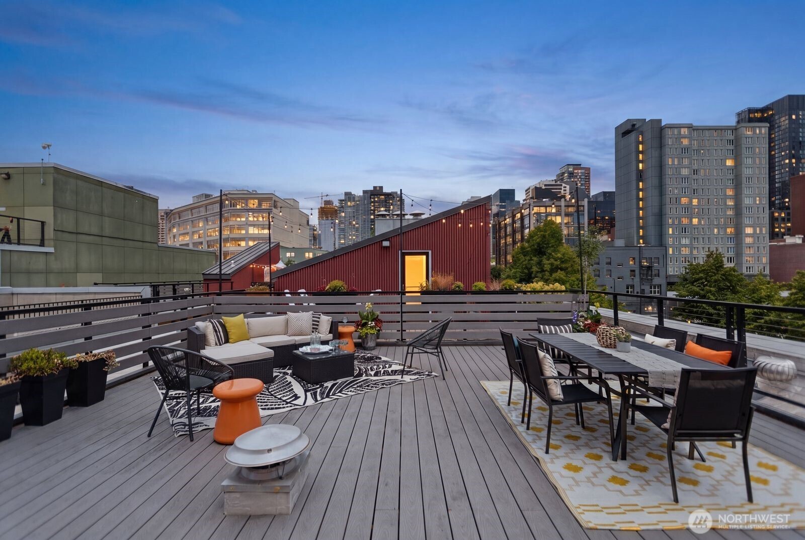 66 Bell Street #303