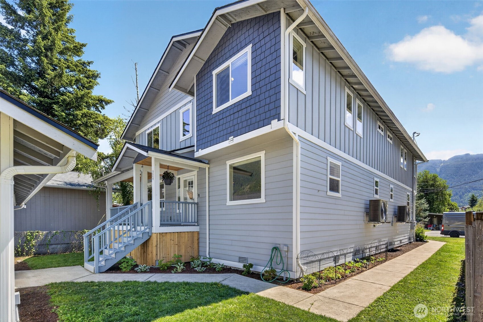 324 E 2nd Street #B