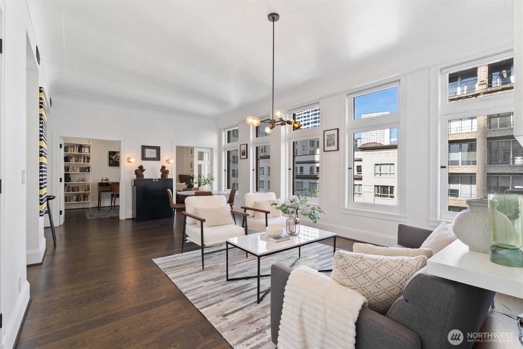 1519 3rd Avenue #501, Seattle, WA 98101, photo 4 of 38
