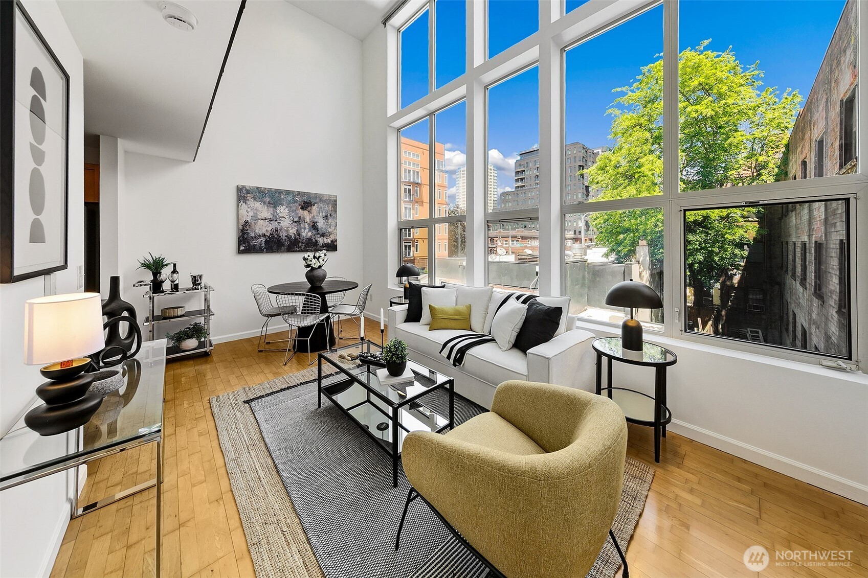 2324 1st Avenue #214, Seattle, WA 98121, photo 2 of 27