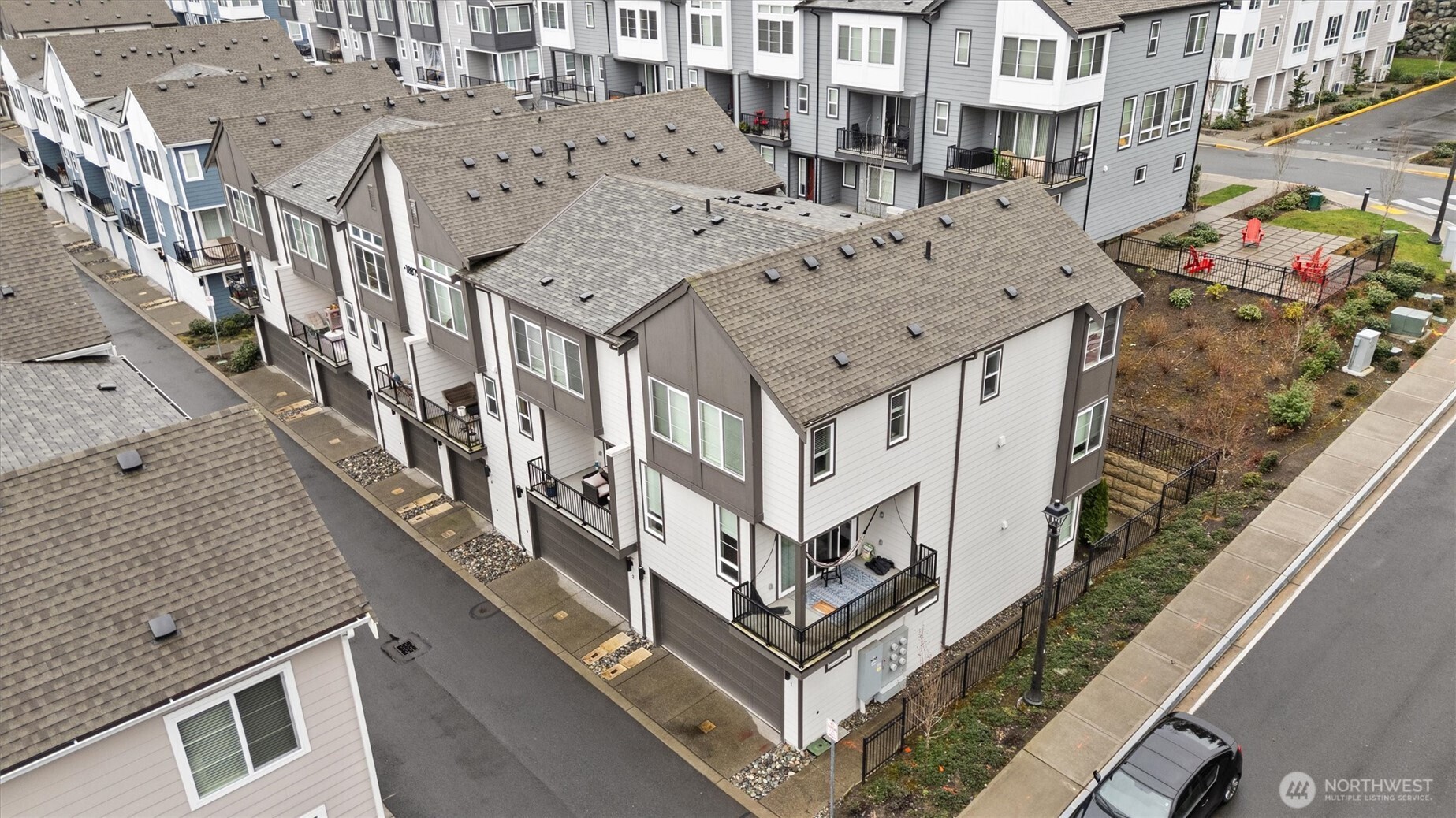 18875 67th Drive NE #4