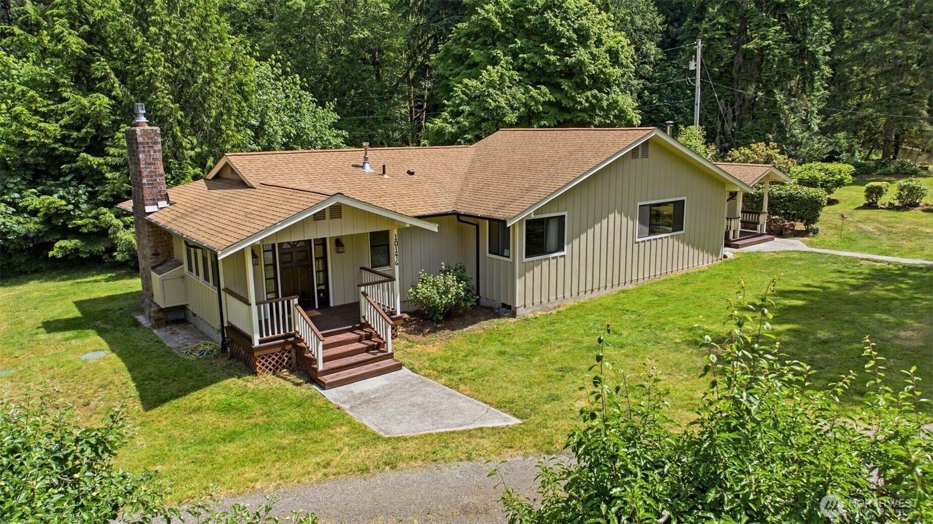 10146 Banner Road SE, Olalla, WA 98359, photo 2 of 2