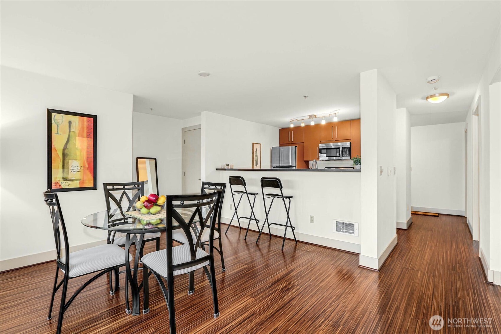 1550 Eastlake Avenue E #203, Seattle, WA 98102, photo 4 of 32