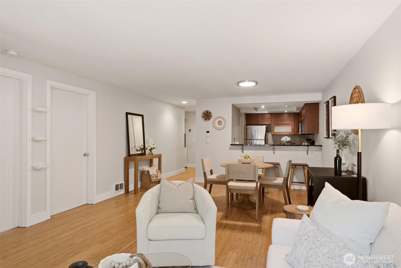 7323 NE Sand Point Way #111, Seattle, WA 98115, photo 5 of 27