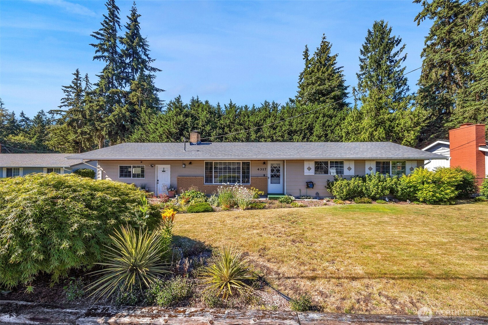 4317 106th Place NE, Marysville, WA 98271, photo 2 of 2