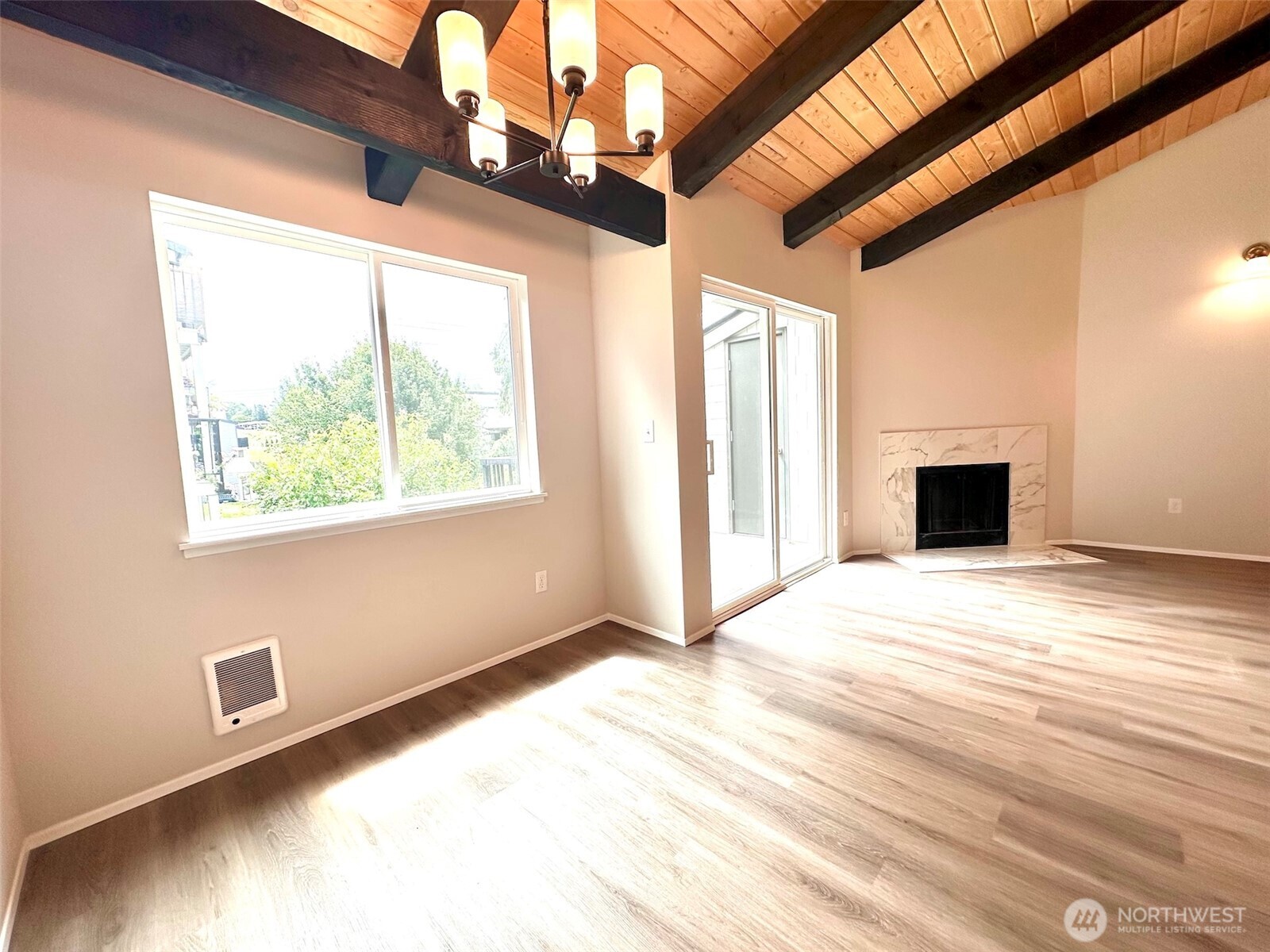 2020 Grant Avenue S #C301