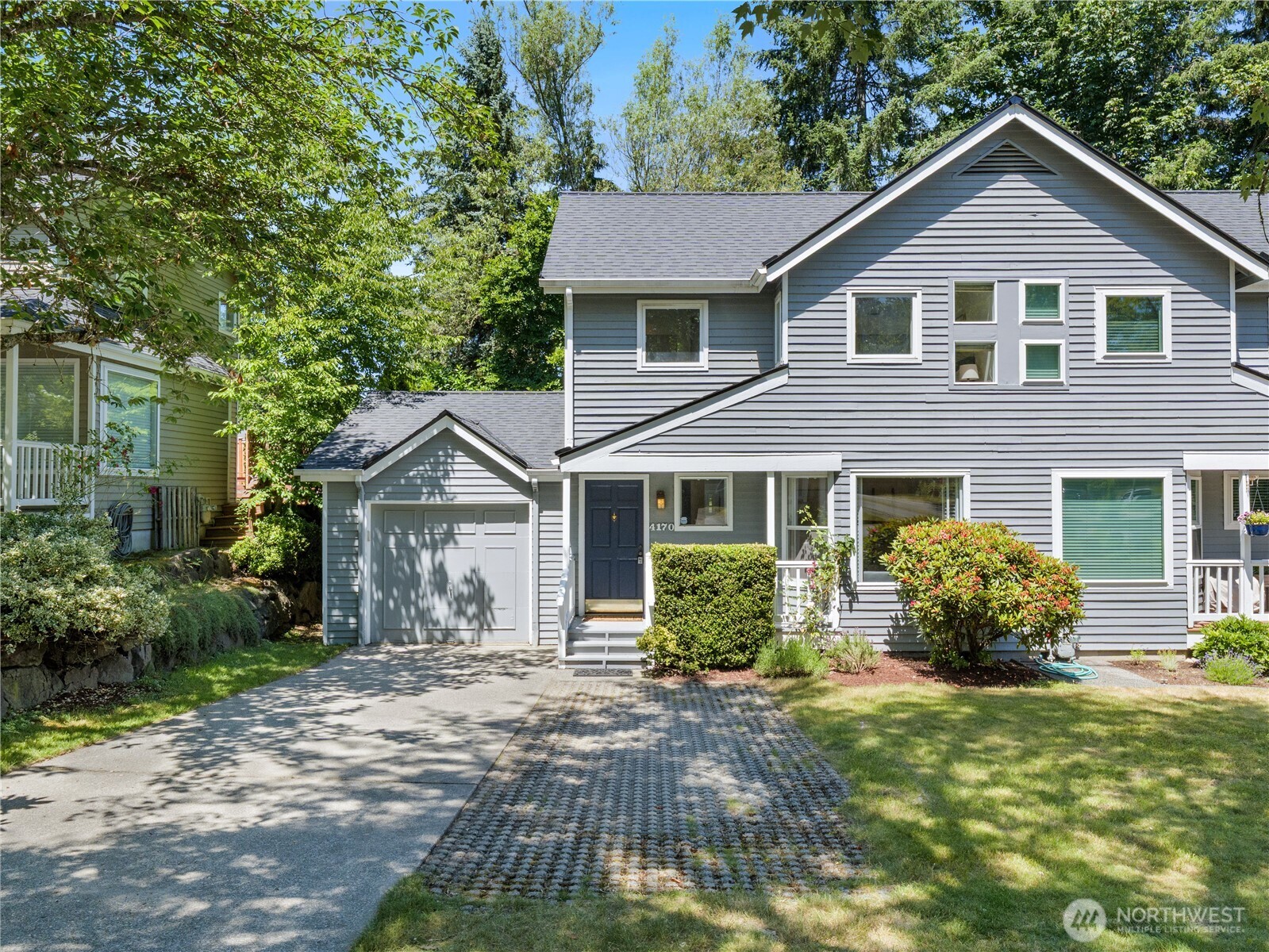 4170 244th Place SE, Sammamish, WA 98029, photo 2 of 2