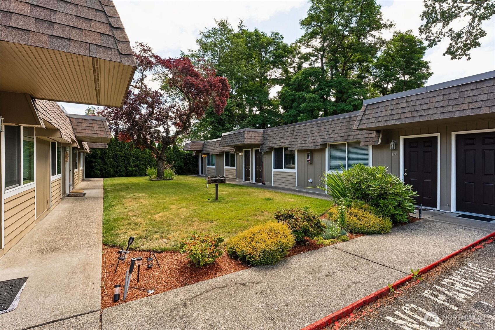 9811 Whitman Avenue SW #17