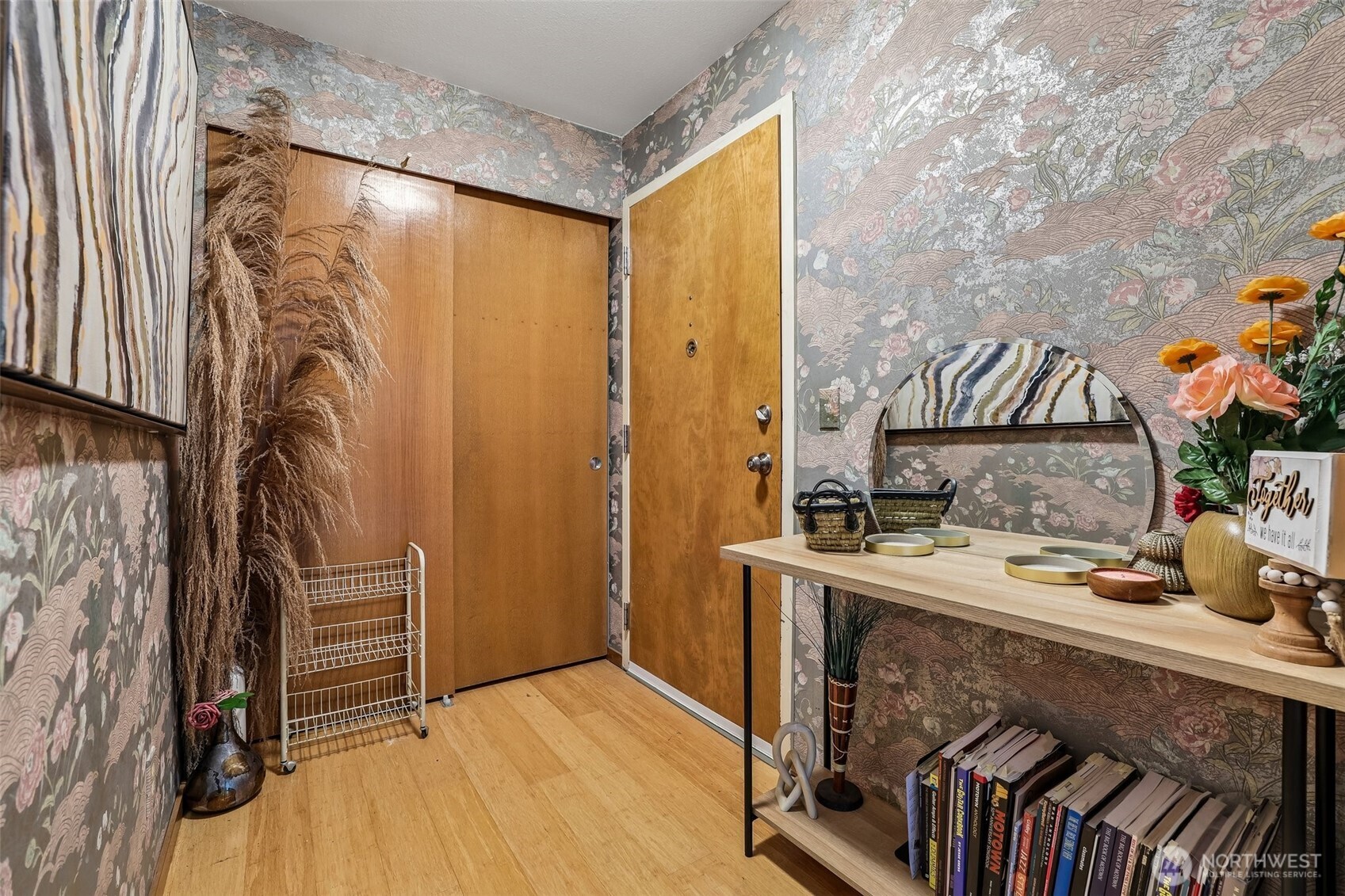 1312 S Massachusetts Street #301, Seattle, WA 98144, photo 4 of 33