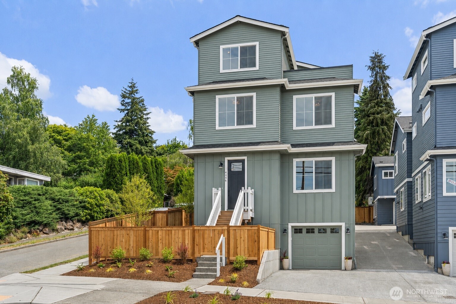 4146 3rd Avenue NW, Seattle, WA 98107, photo 3 of 30