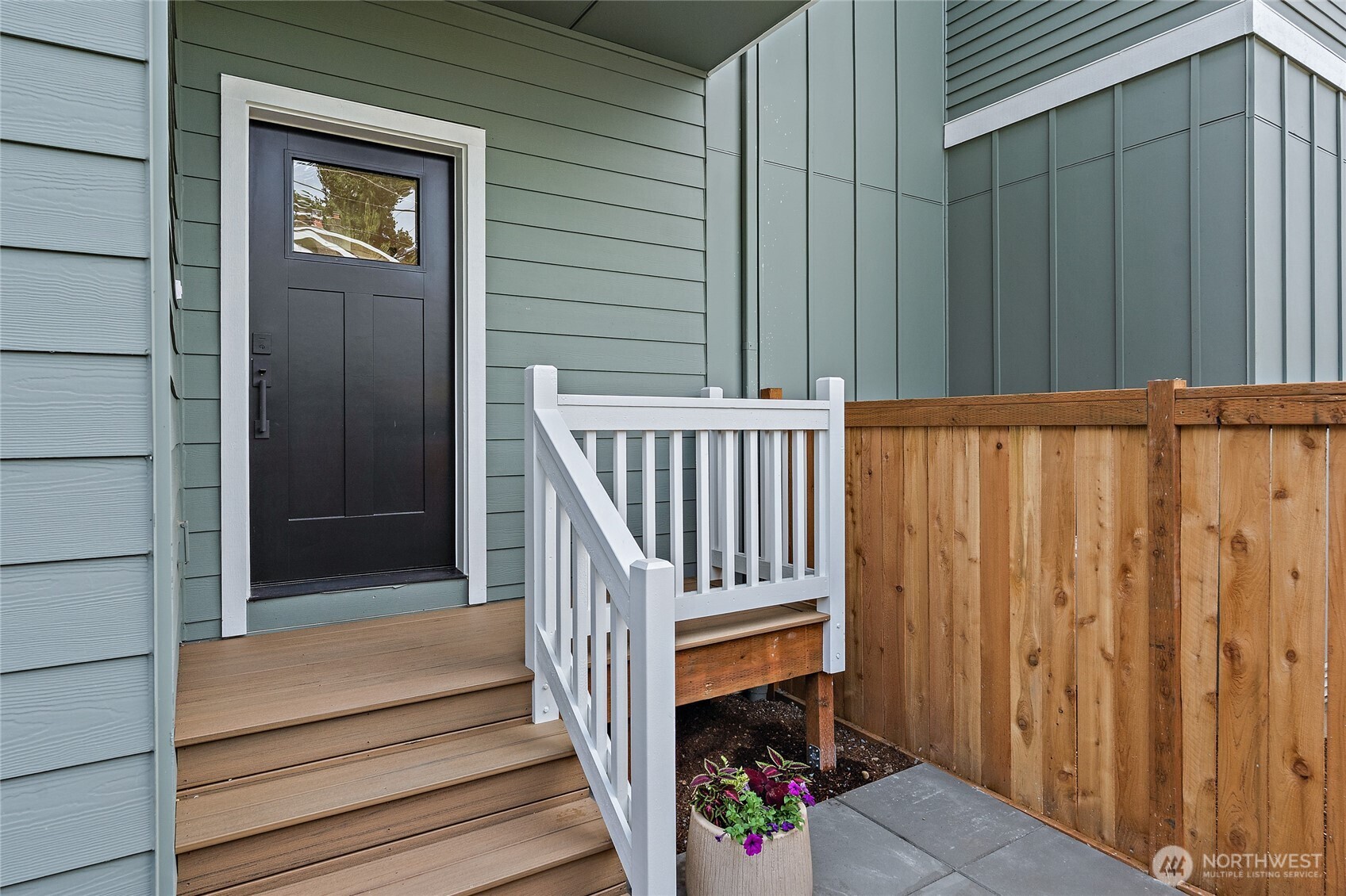 263 NW 42nd Street, Seattle, WA 98107, photo 4 of 34