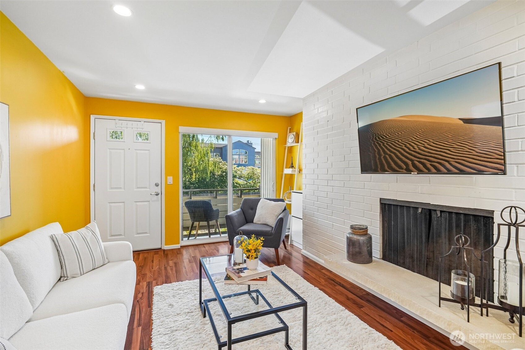 901 5th Avenue N #107, Seattle, WA 98109, photo 3 of 16